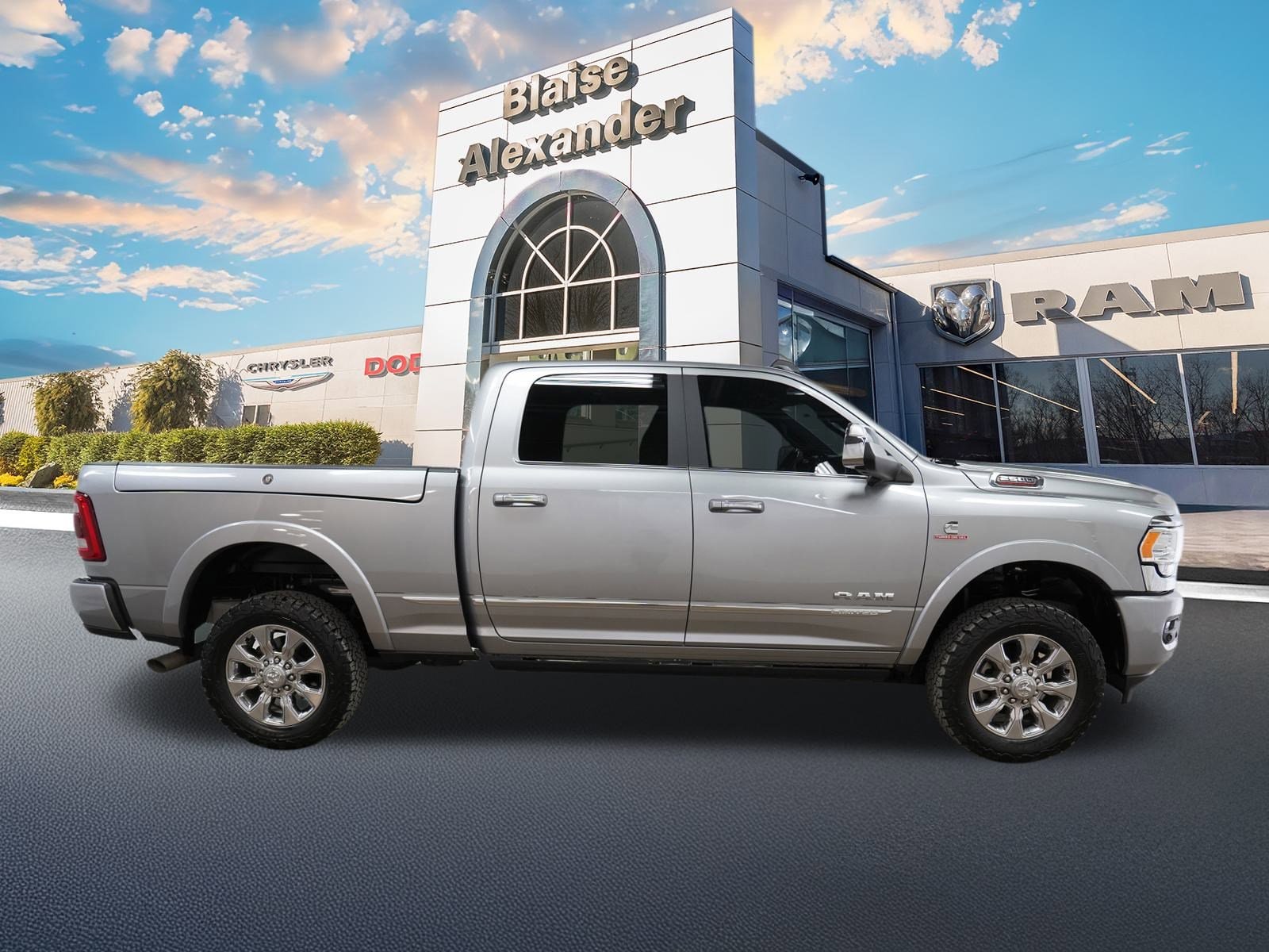 Certified 2022 RAM Ram 2500 Pickup Laramie Limited with VIN 3C6UR5SL5NG212091 for sale in Lewisburg, PA
