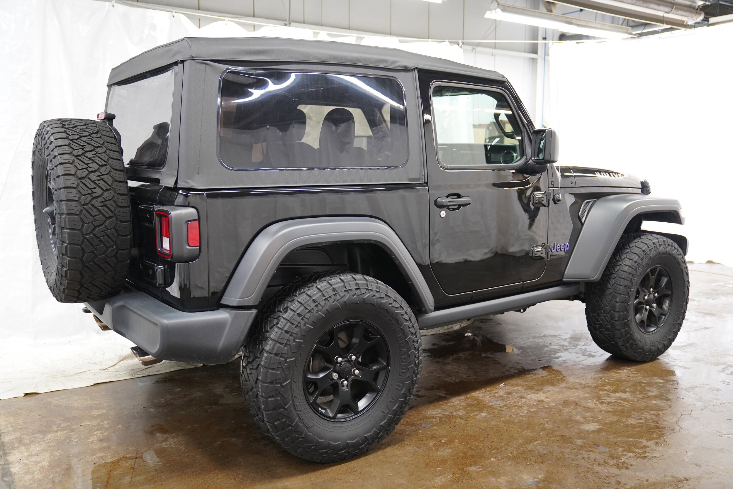 2021 Jeep Wrangler Willys Sport photo 3