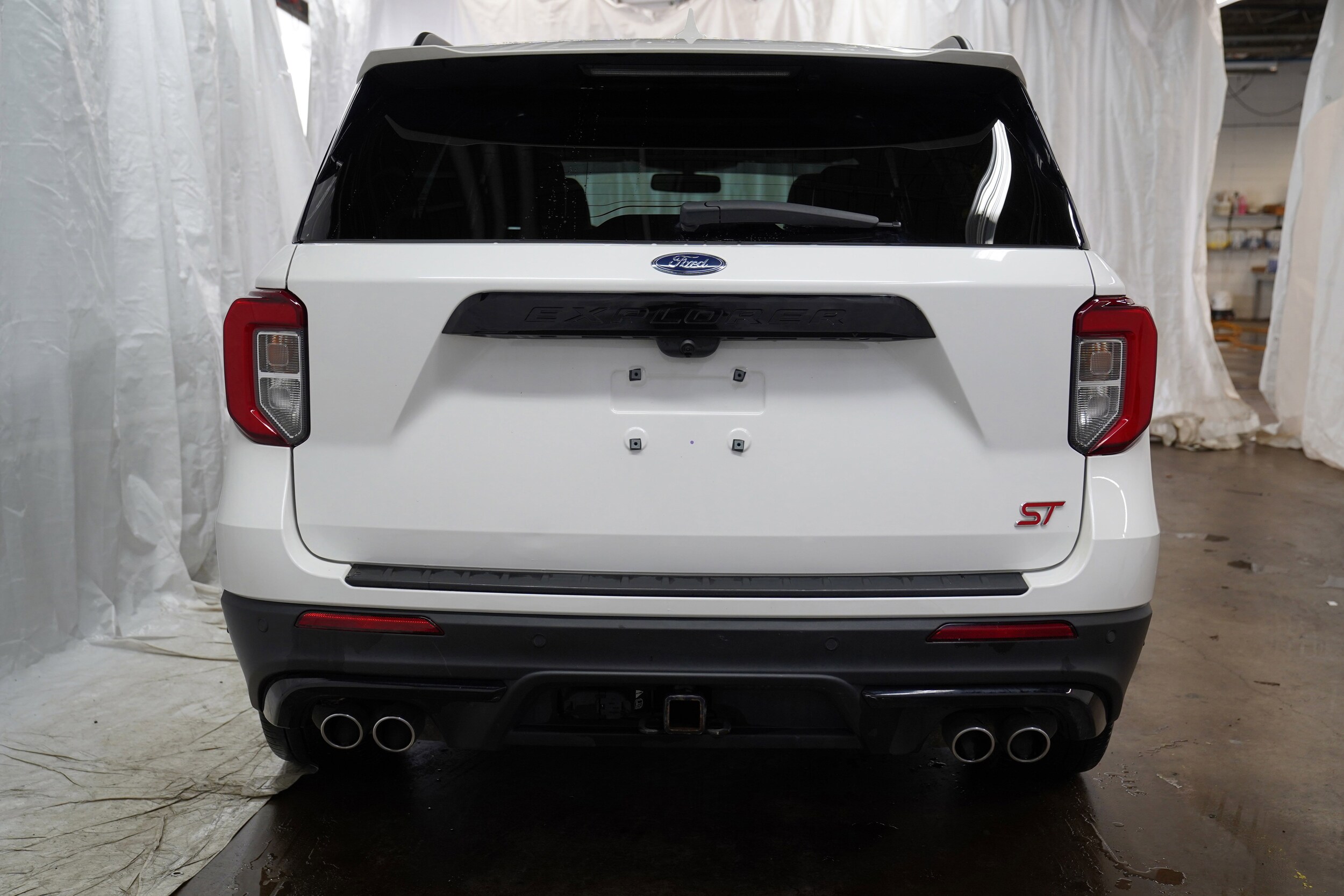 2021 Ford Explorer ST photo 2