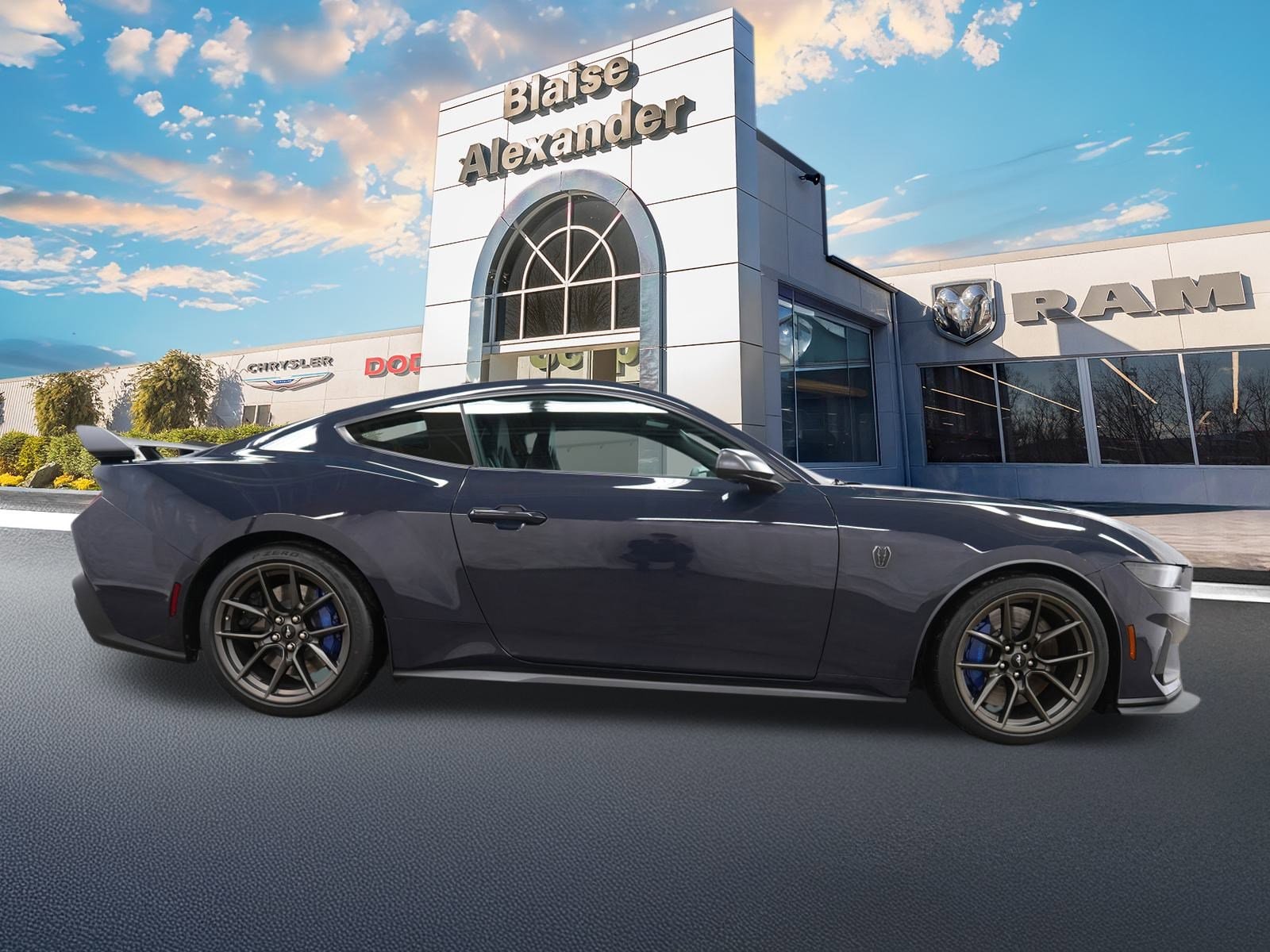 Used 2024 Ford Mustang Dark Horse with VIN 1FA6P8R08R5505474 for sale in Lewisburg, PA