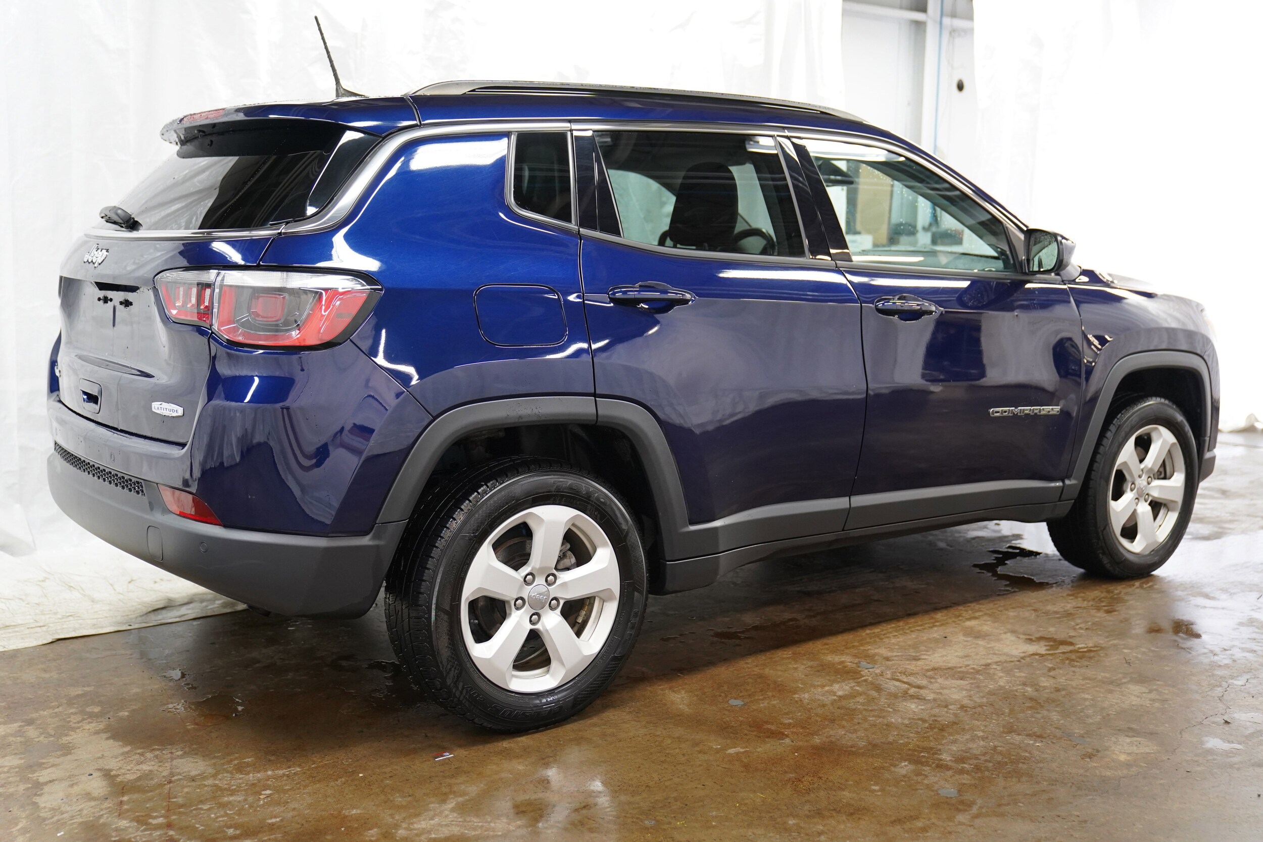 2018 Jeep Compass Latitude photo 3