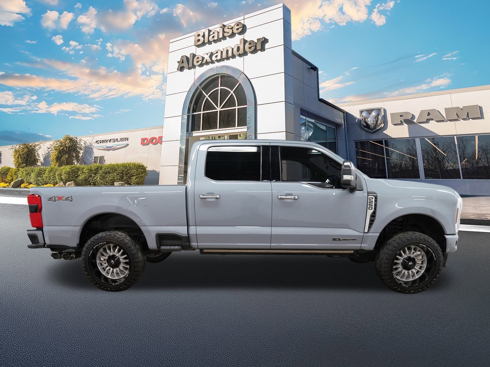 Used 2024 Ford F-250 Super Duty Platinum with VIN 1FT8W2BT9RED85126 for sale in Lewisburg, PA