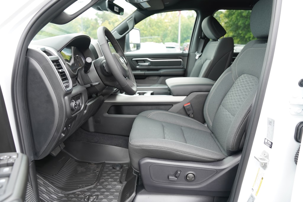 New 2027 Ram 1500 Lone Star Pickup