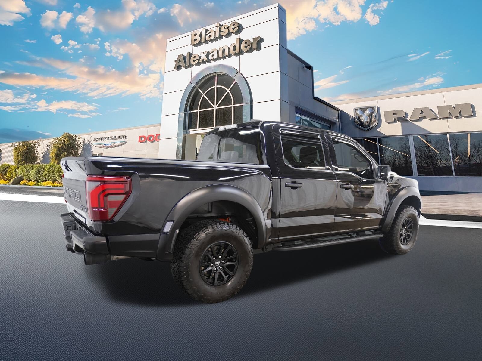 2024 Ford F-150 Raptor photo 3