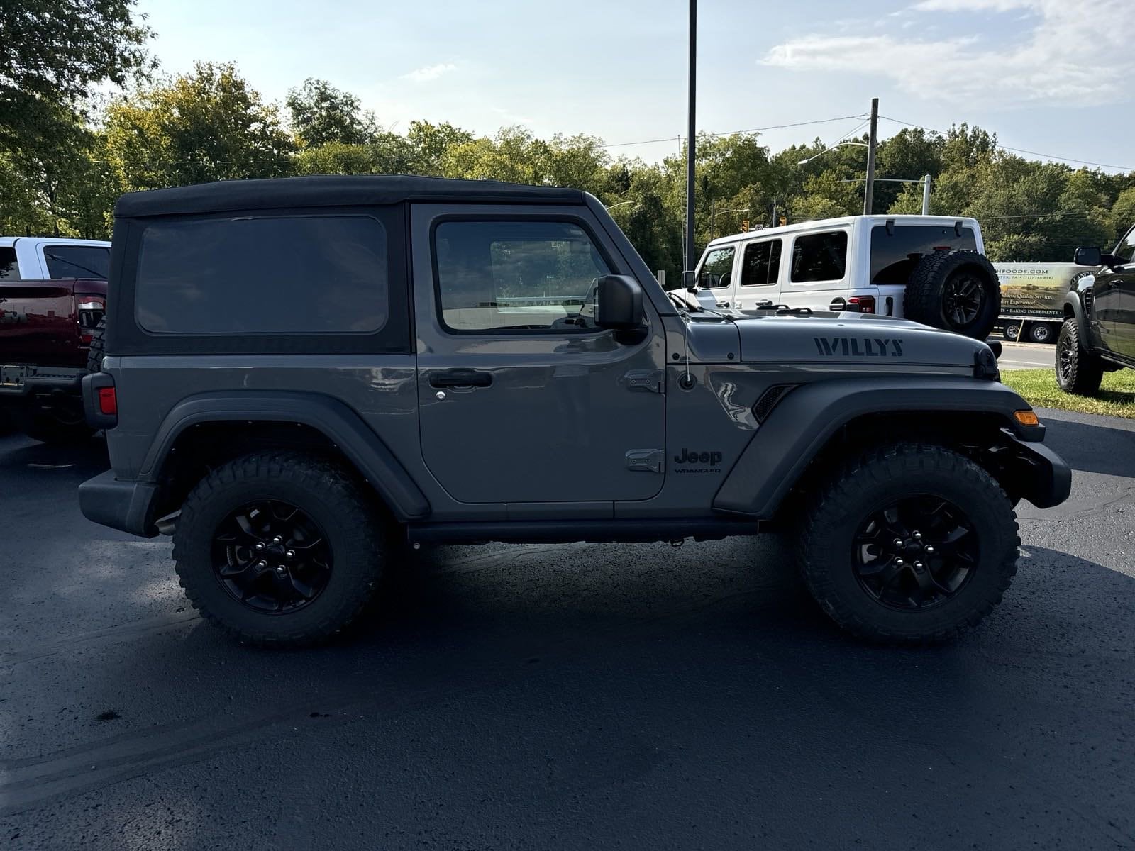 Used 2022 Jeep Wrangler Willys Sport with VIN 1C4GJXAG3NW184239 for sale in Lewisburg, PA