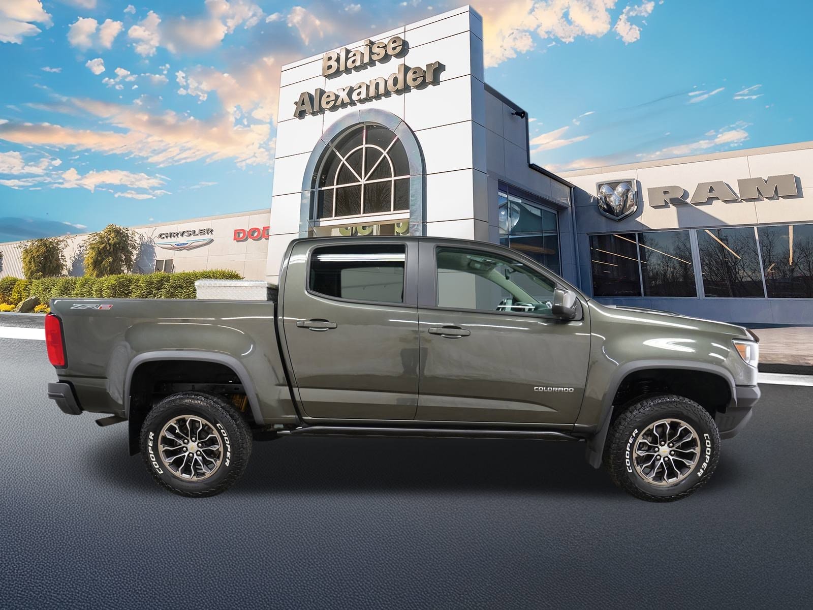 Used 2018 Chevrolet Colorado ZR2 with VIN 1GCGTEEN3J1158724 for sale in Lewisburg, PA