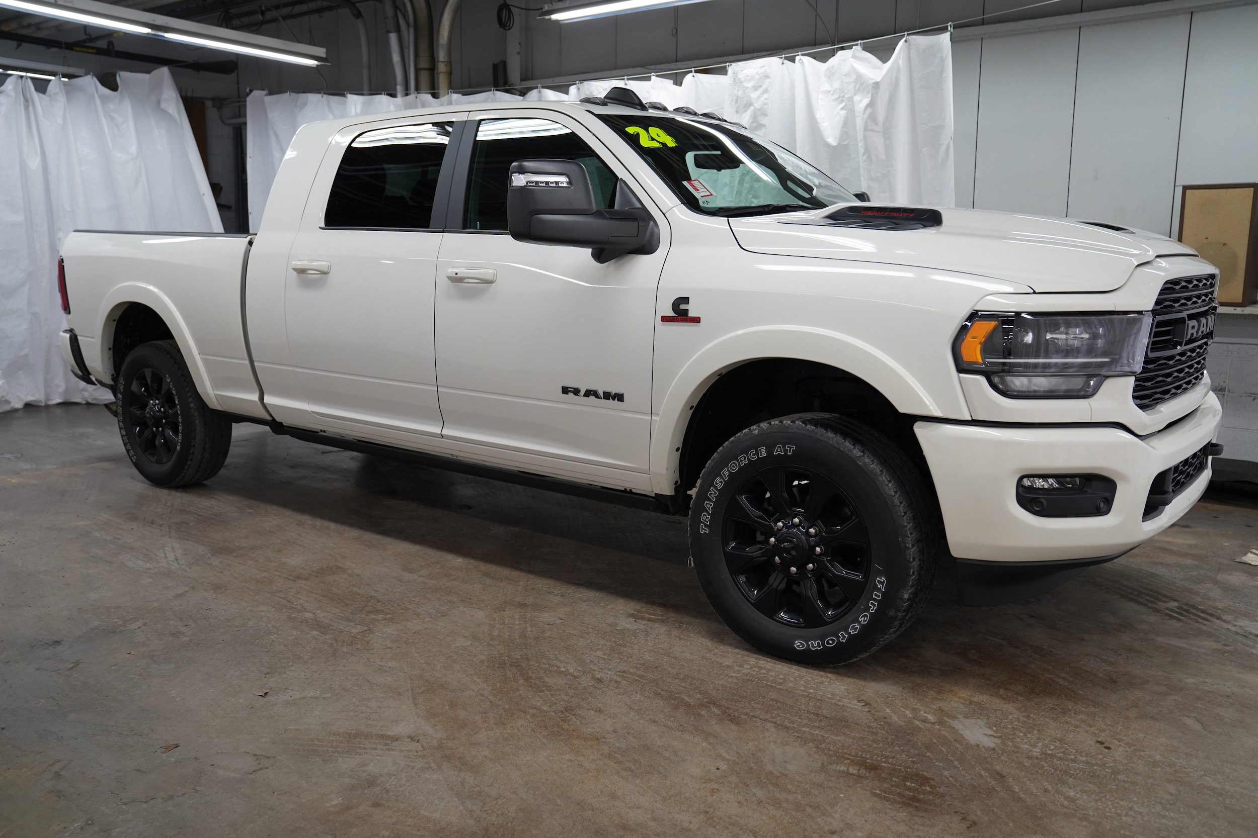 2024 RAM Ram 2500 Pickup Laramie Limited's photo