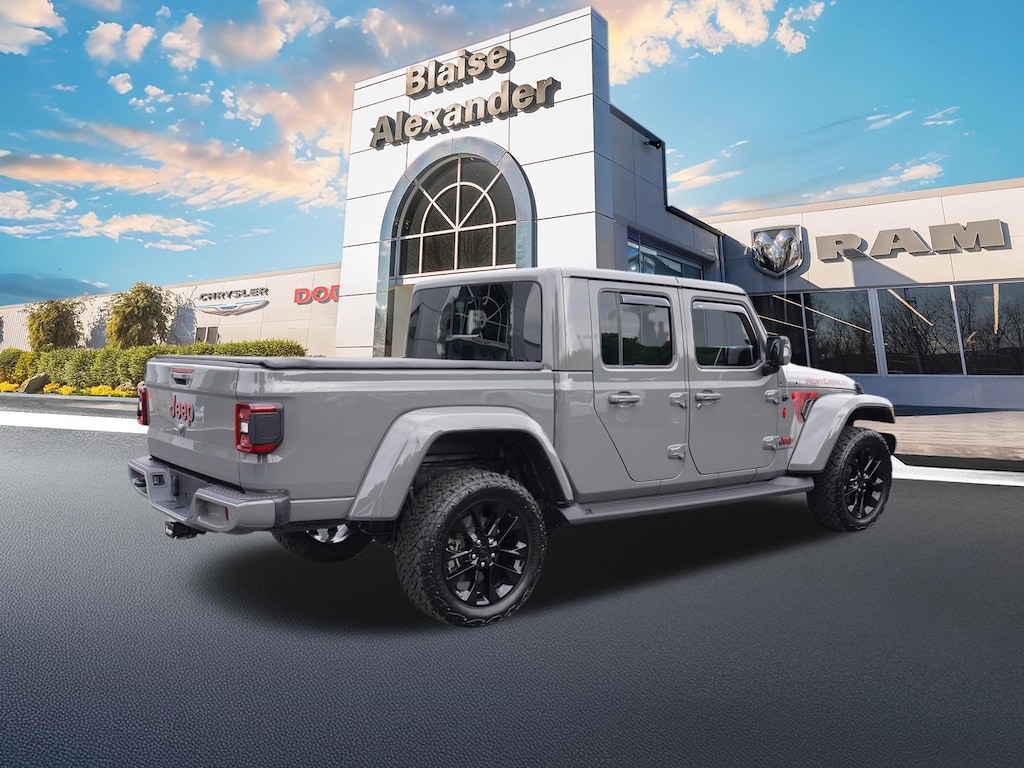 Used 2022 Jeep Gladiator High Altitude Truck Crew Cab
