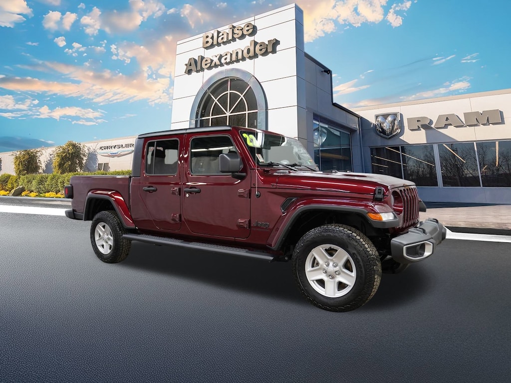 Used 2022 Jeep Gladiator Sport S Truck Crew Cab
