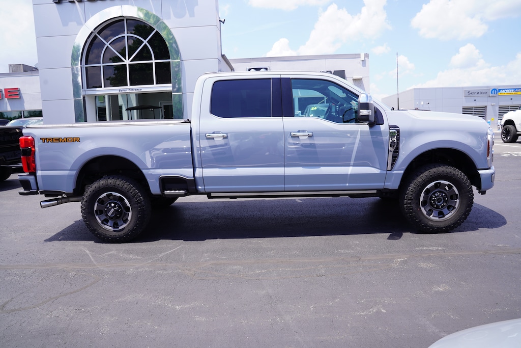Used 2024 Ford Super Duty F-250 SRW Platinum Truck Crew Cab