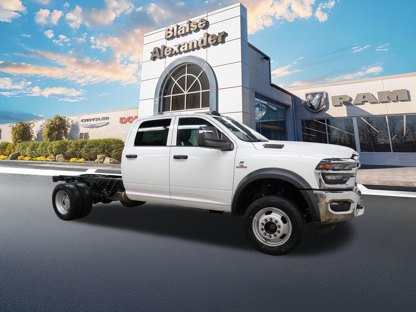 2026 RAM 4500 Tradesman 4X4 Crew Cab DRW 173" WB's photo
