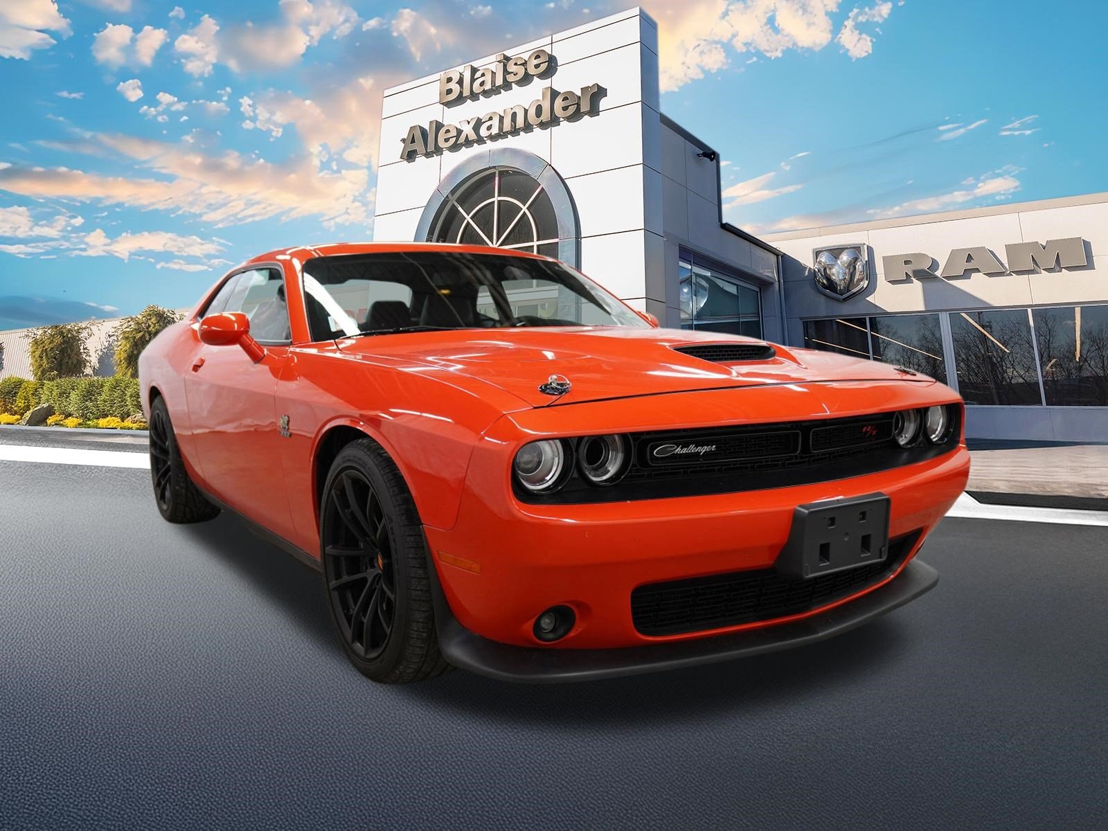 2022 Dodge Challenger Scat Pack 392's photo