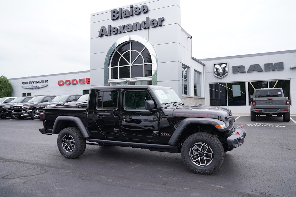New 2026 Jeep Gladiator RUBICON 4X4 Pickup