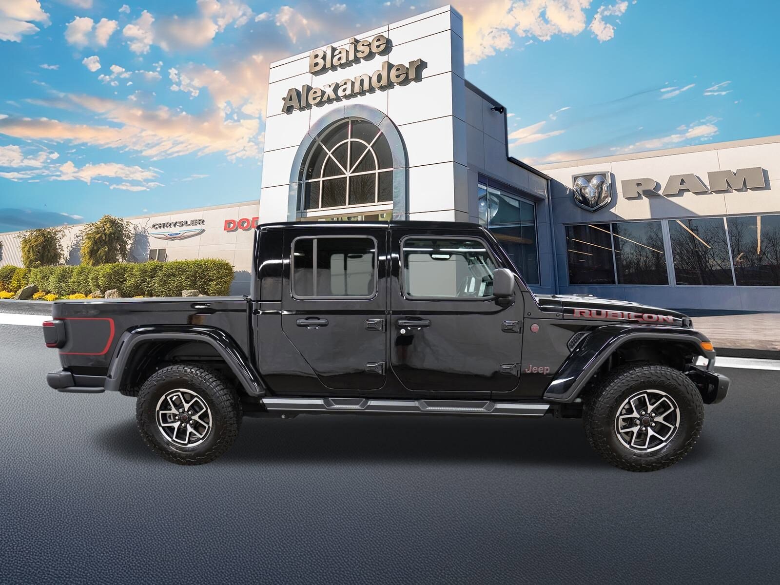 2024 Jeep Gladiator Rubicon photo 2