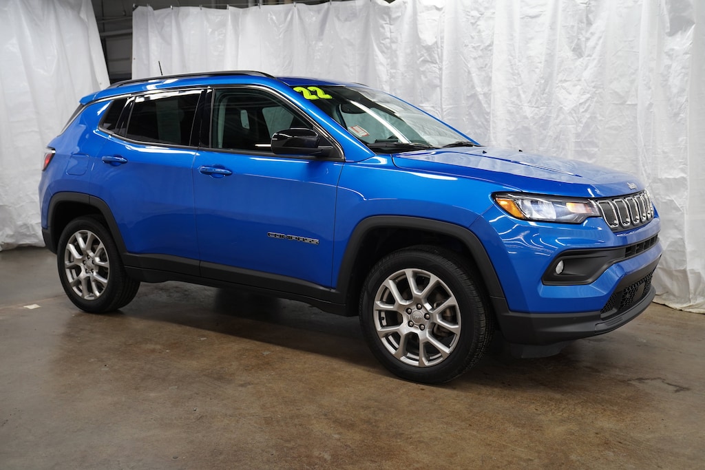 Used 2022 Jeep Compass Latitude Lux SUV