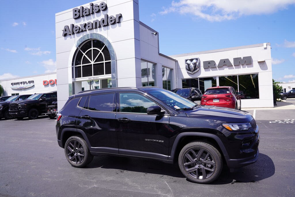 New 2026 Jeep Compass LIMITED ALTITUDE 4X4 Sport Utility