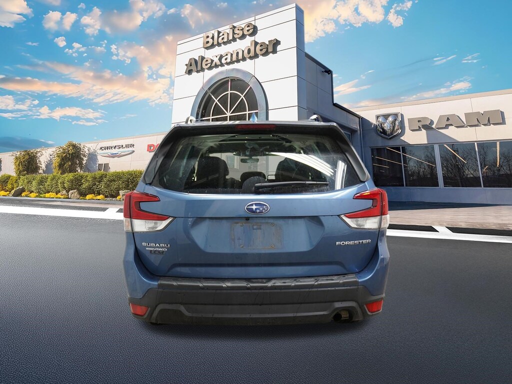 Used 2022 Subaru Forester Premium SUV