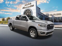2025 Ram 1500 BIG HORN CREW CAB 4X4 5'7 BOX Pickup