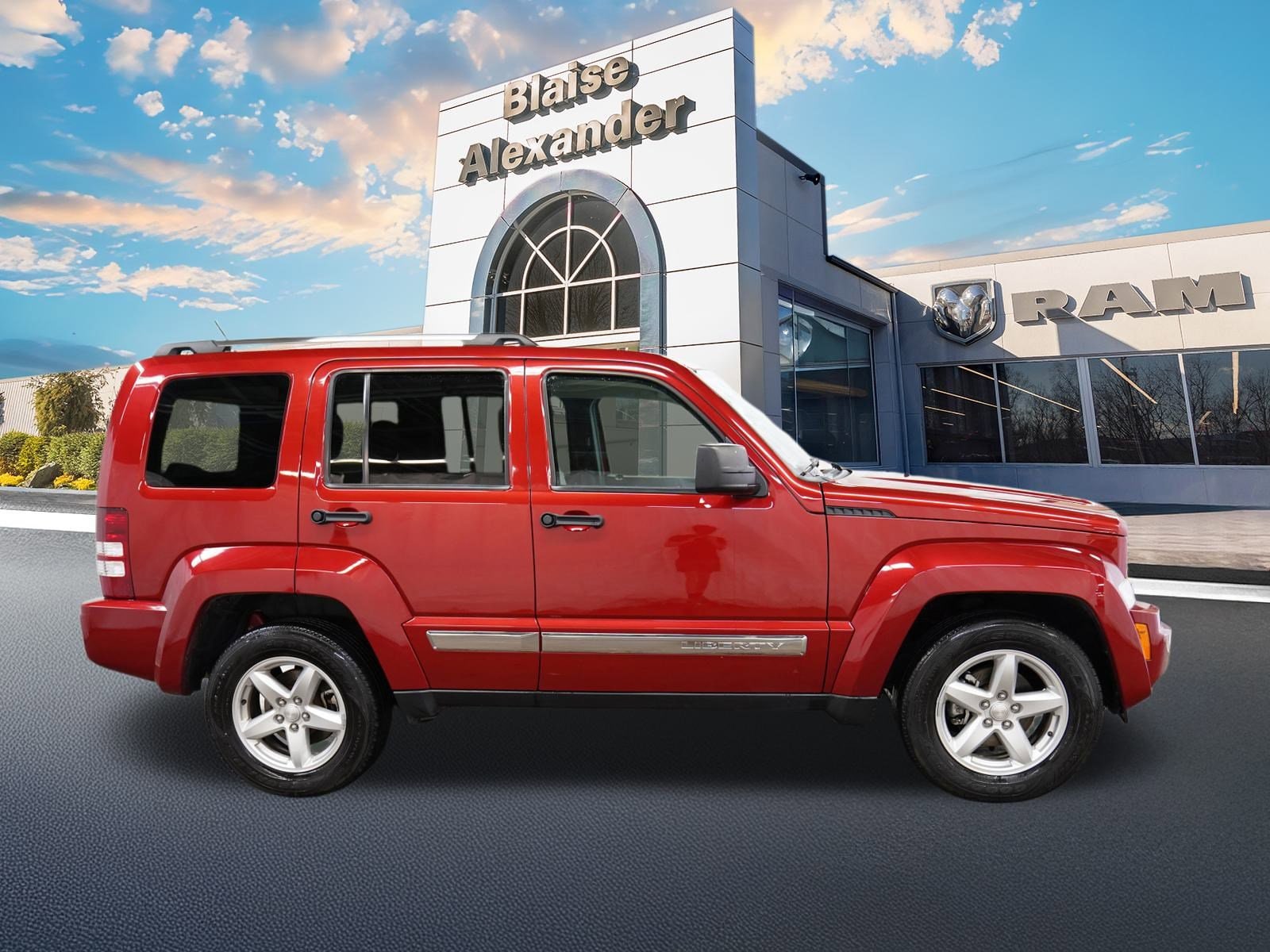 Used 2010 Jeep Liberty Limited with VIN 1J4PN5GK3AW147622 for sale in Lewisburg, PA