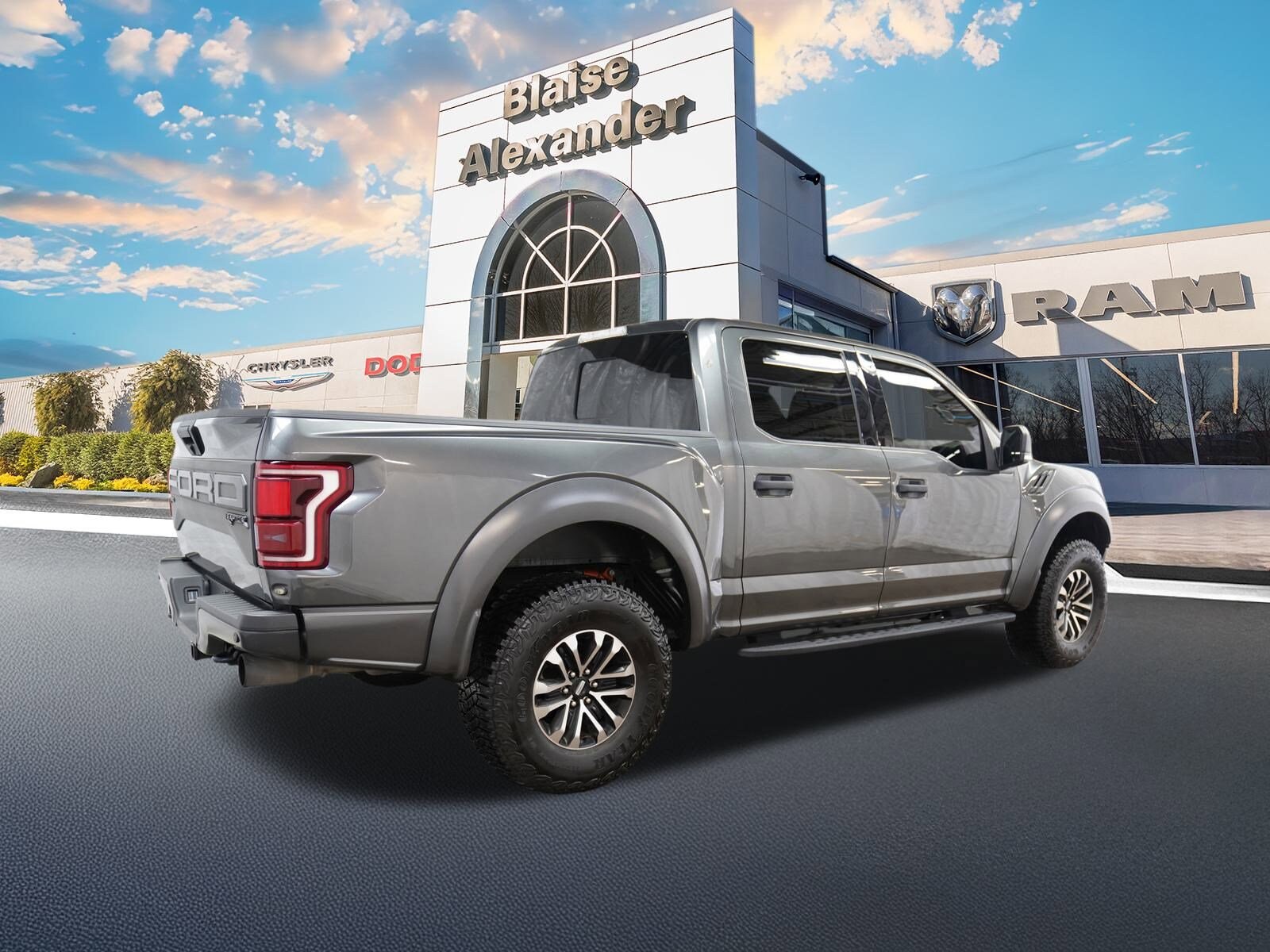 2020 Ford F-150 Raptor photo 3
