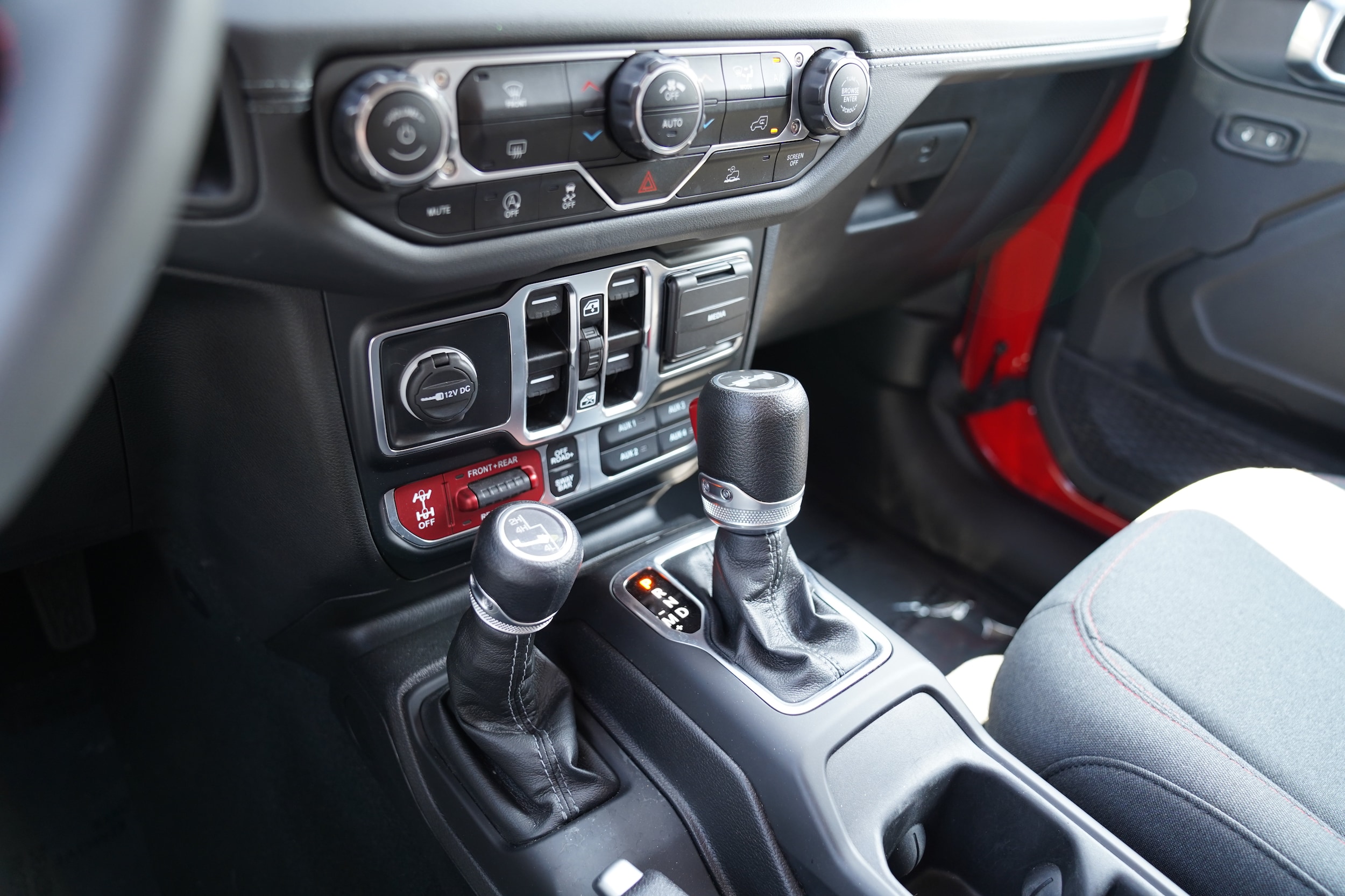 2024 Jeep Wrangler 4-Door Rubicon - Photo 25