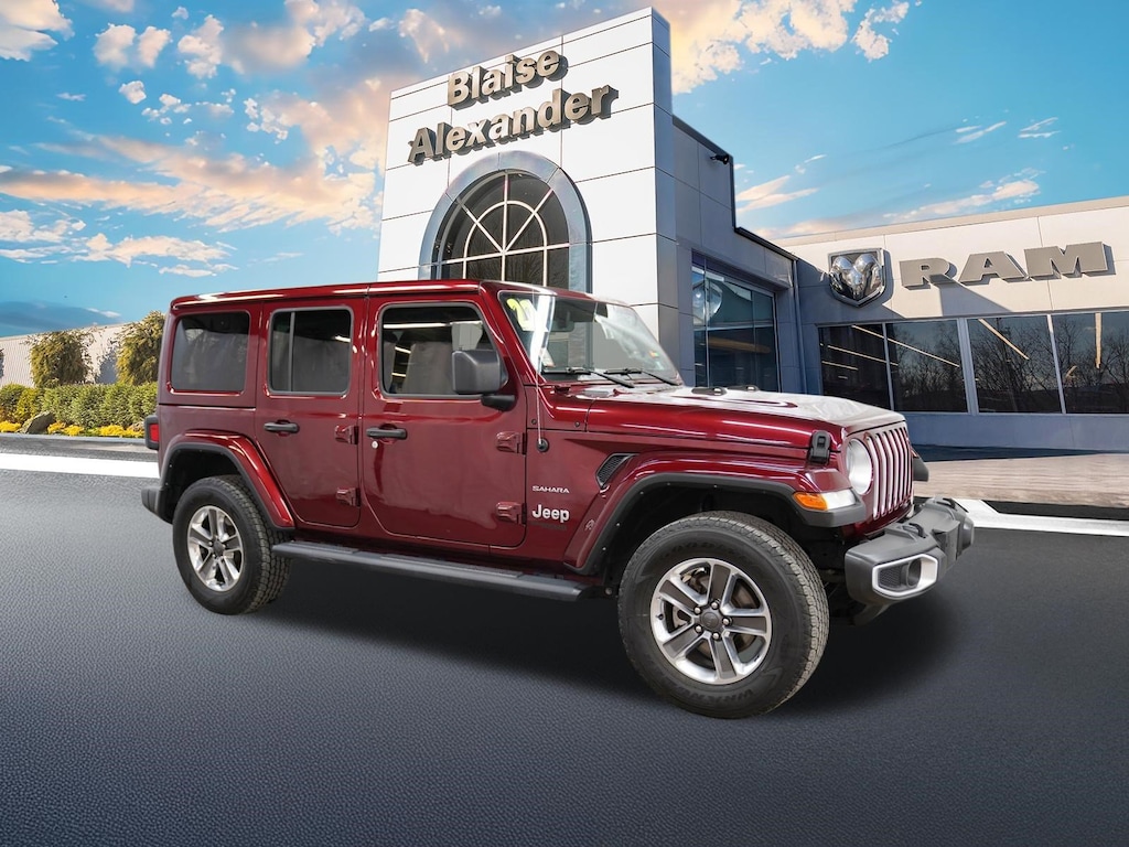 Used 2022 Jeep Wrangler Unlimited Sahara SUV