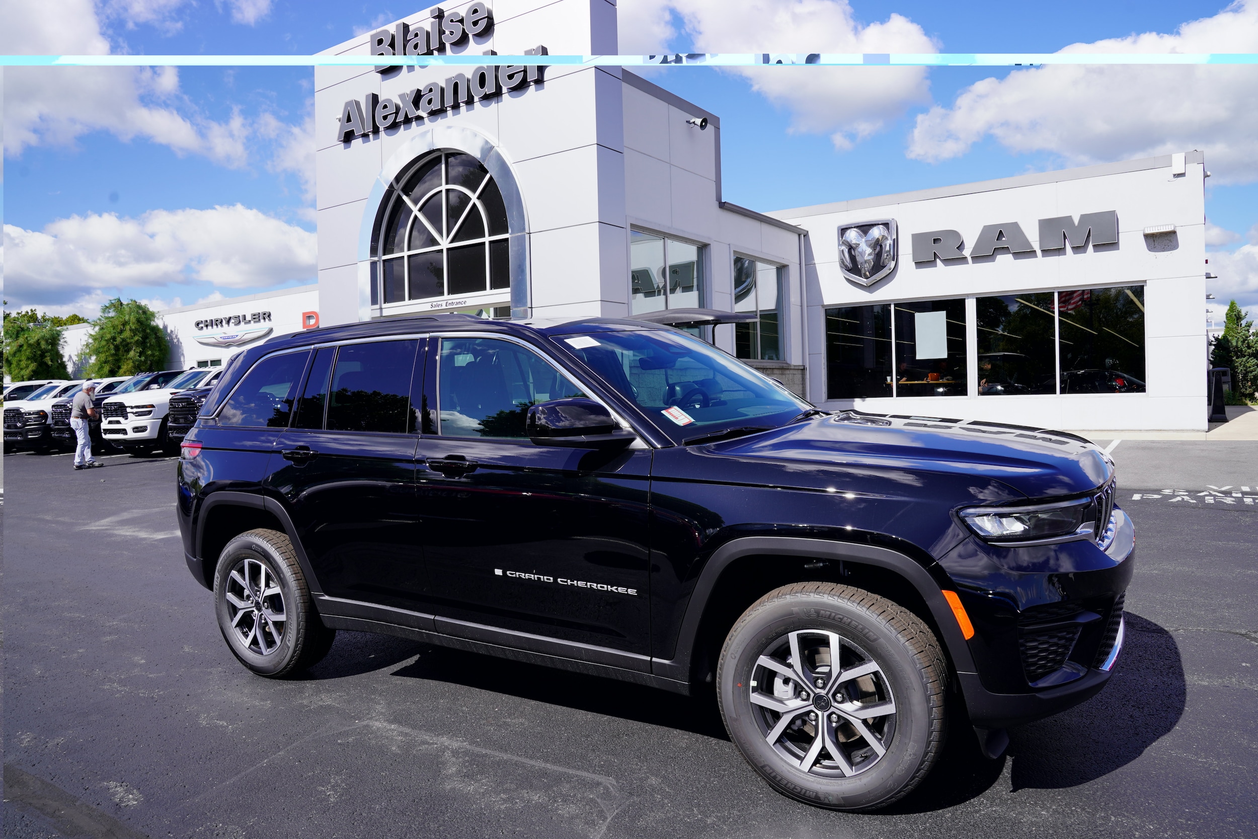 2027 Jeep Grand Cherokee