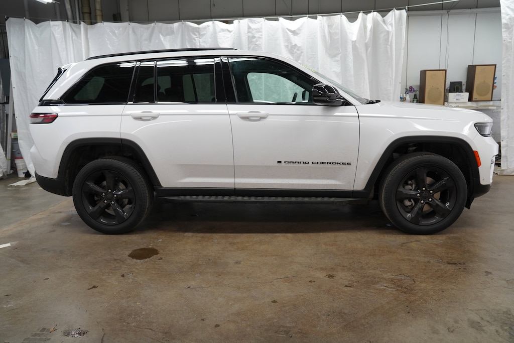 Used 2024 Jeep Grand Cherokee Limited SUV