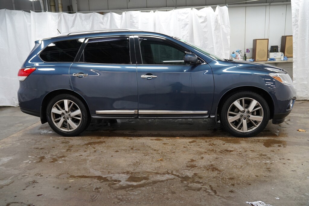 Used 2015 Nissan Pathfinder SUV
