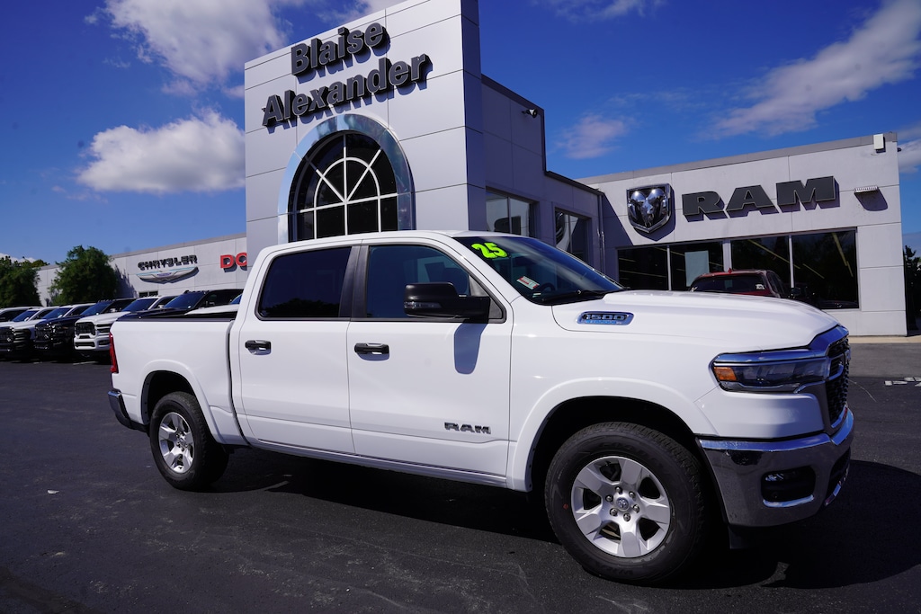 Used 2025 Ram 1500 Big Horn Truck Crew Cab