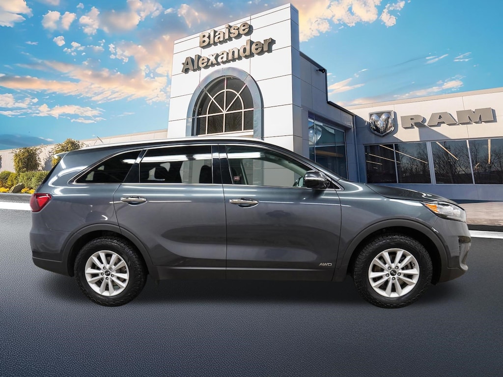 Used 2020 Kia Sorento LX SUV