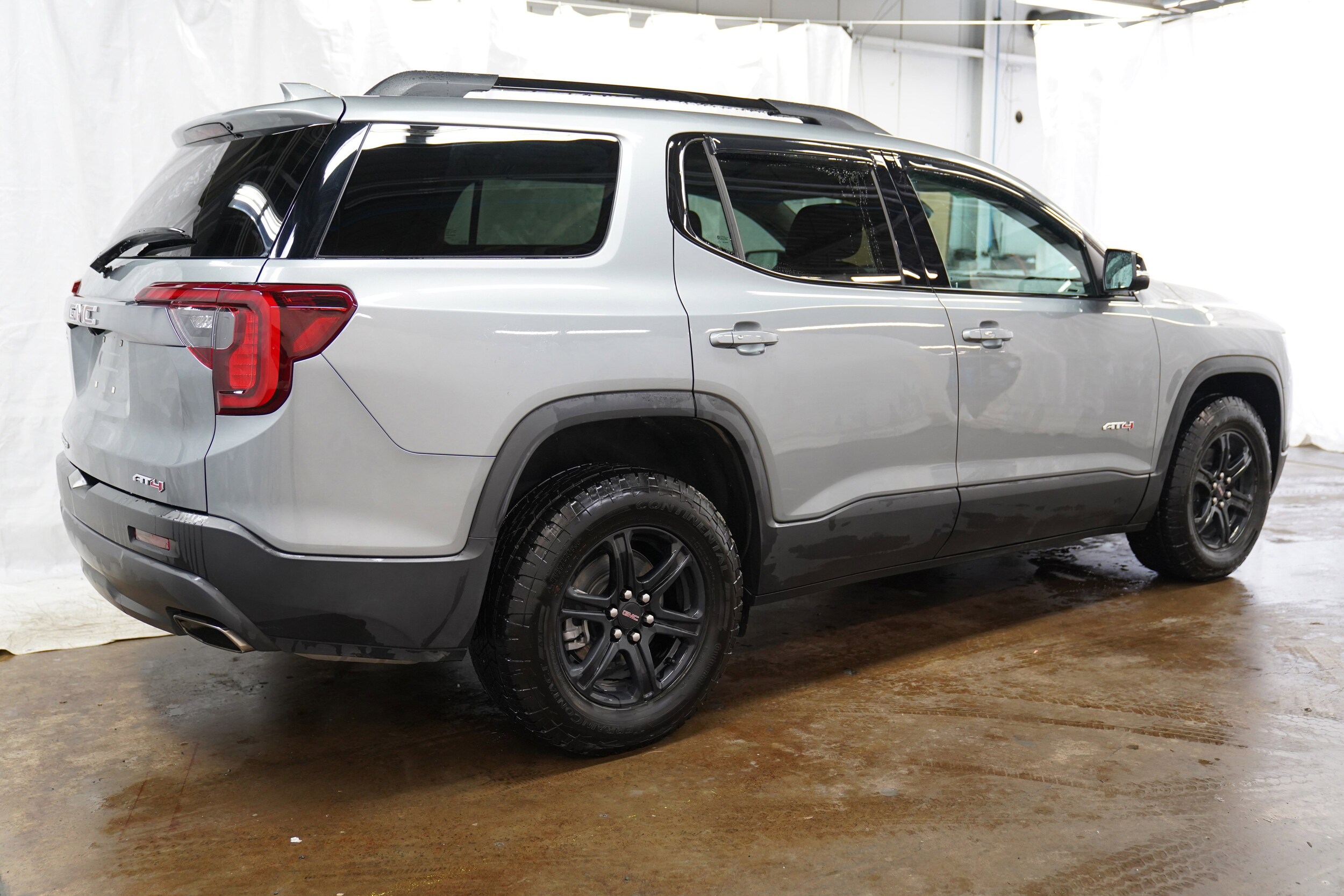 2023 Gmc Acadia AT4 photo 2