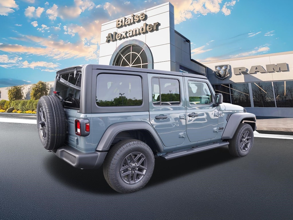 New 2026 Jeep Wrangler 4-DOOR SPORT S Sport Utility