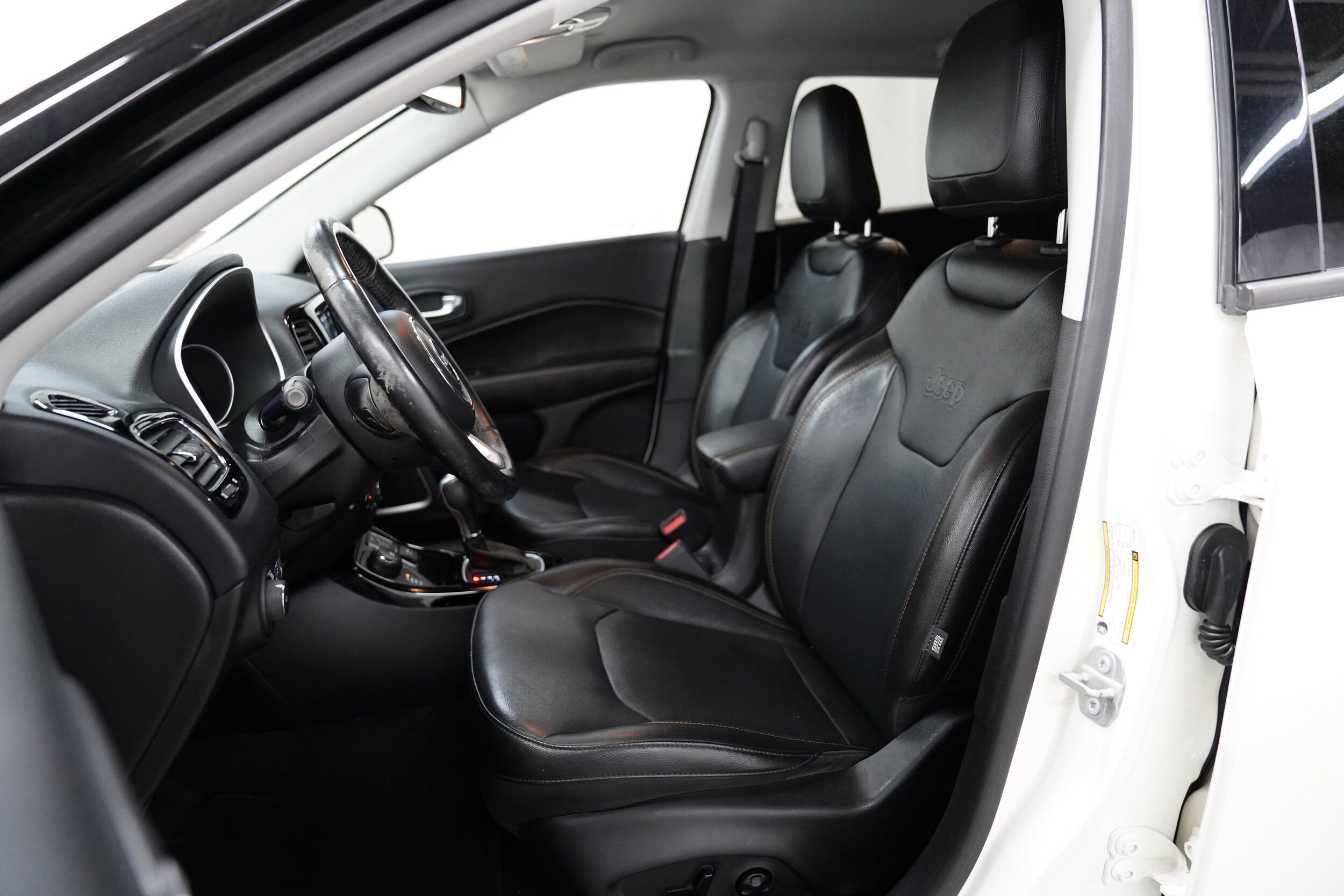 2020 Jeep Compass Limited photo 3