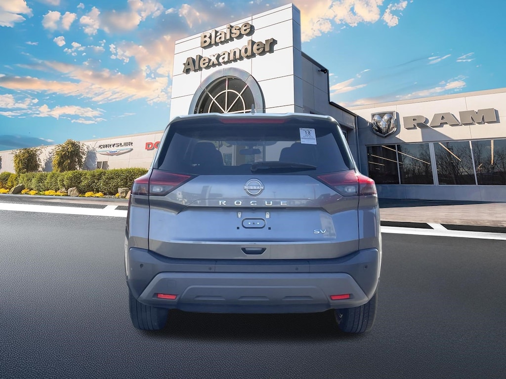Used 2023 Nissan Rogue SV SUV