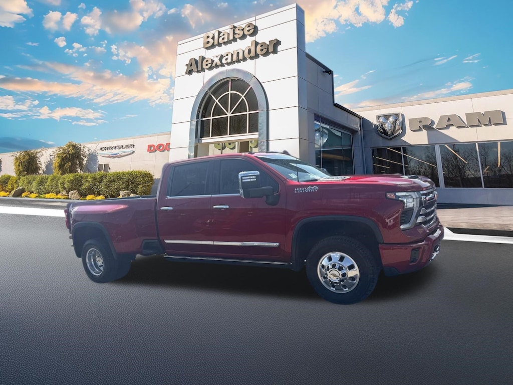 Used 2024 Chevrolet Silverado 3500HD High Country Truck Crew Cab