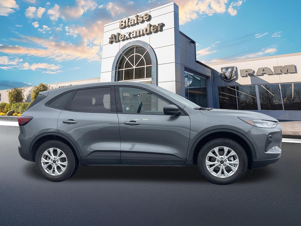 Used 2025 Ford Escape Active SUV