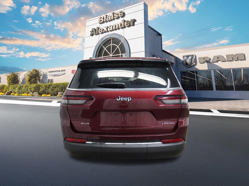 Used 2023 Jeep Grand Cherokee L Limited SUV