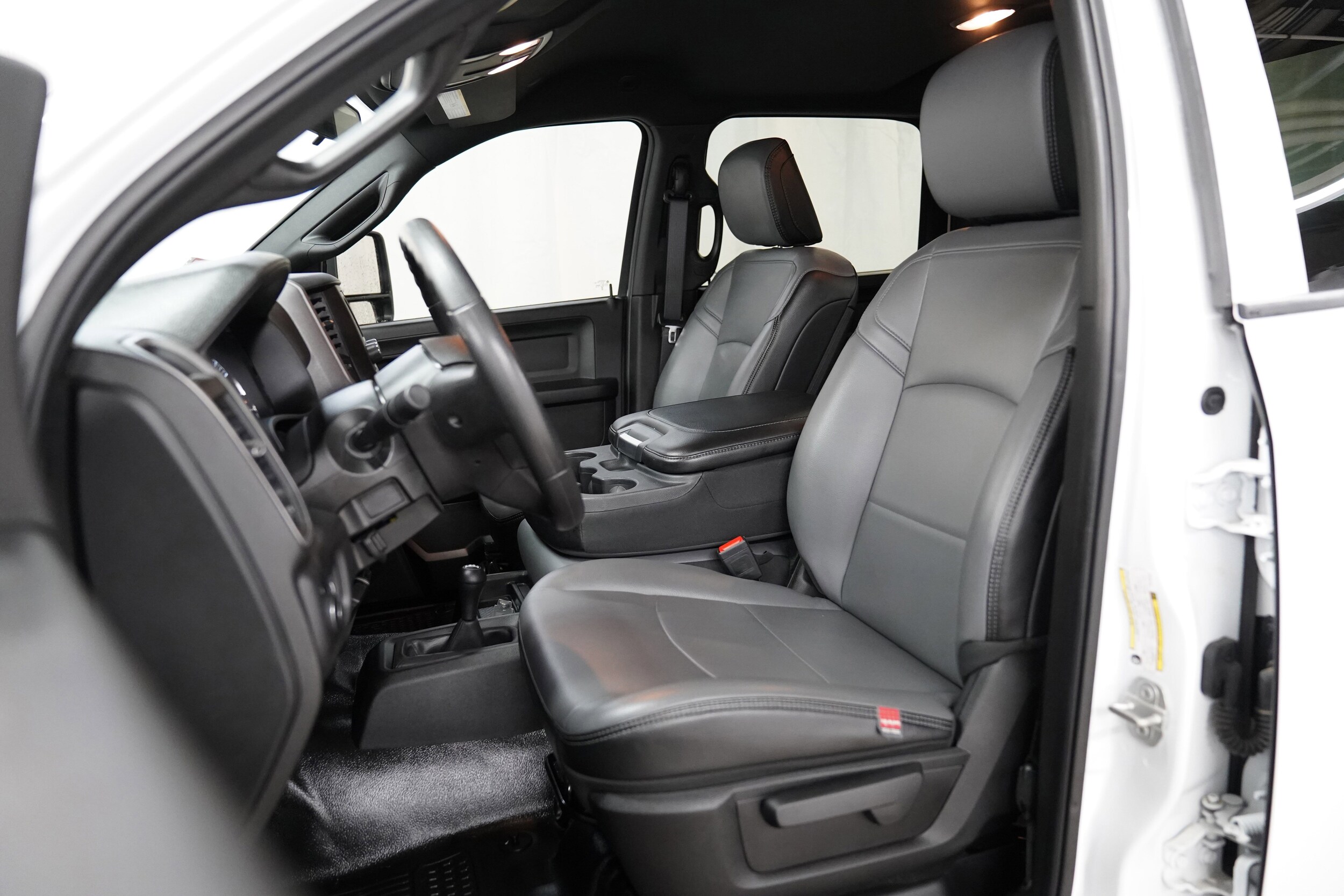 2024 Ram 2500 Tradesman photo 4
