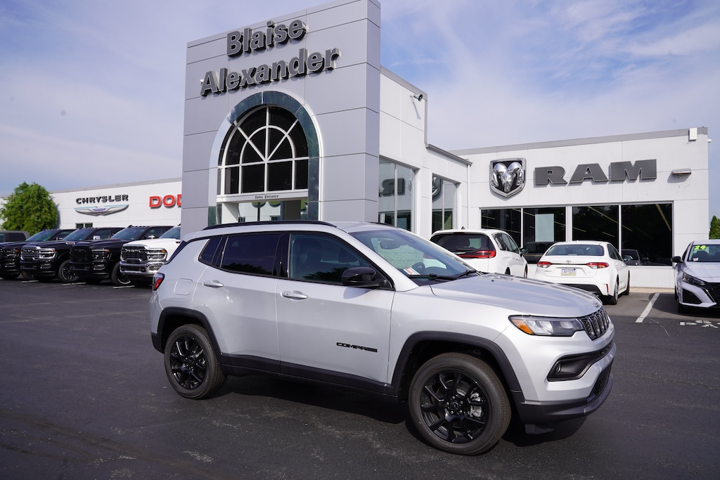 New 2026 Jeep Compass LATITUDE ALTITUDE 4X4 Sport Utility