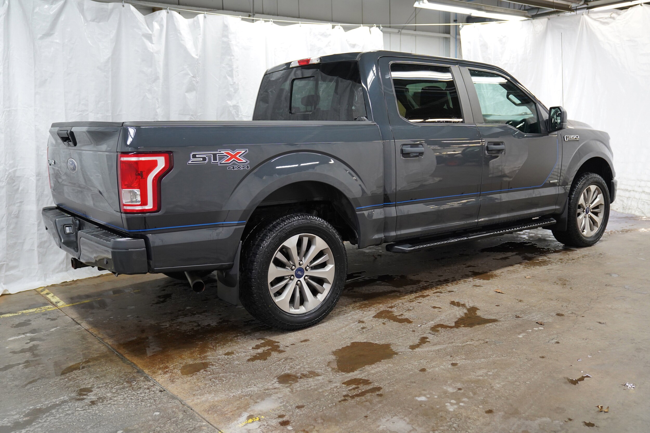 2017 Ford F-150 XL photo 3
