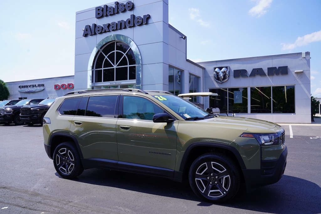 New 2026 Jeep Cherokee Limited 4x4 Sport Utility