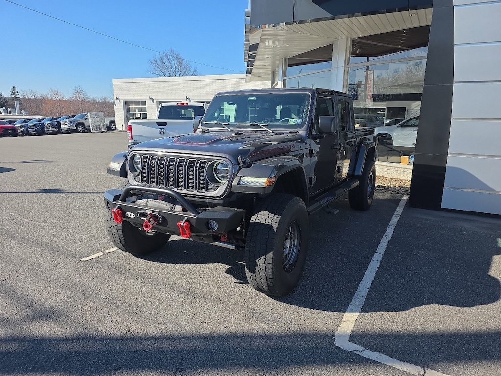 Used 2023 Jeep Gladiator Rubicon Truck Crew Cab