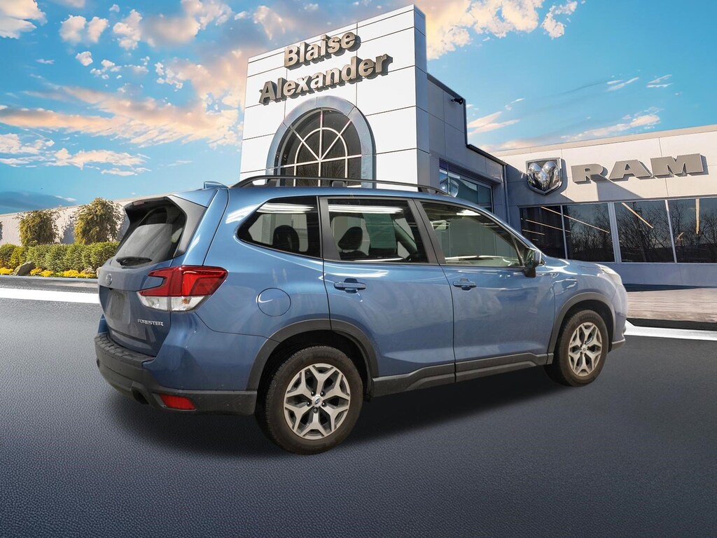 Used 2022 Subaru Forester Premium SUV