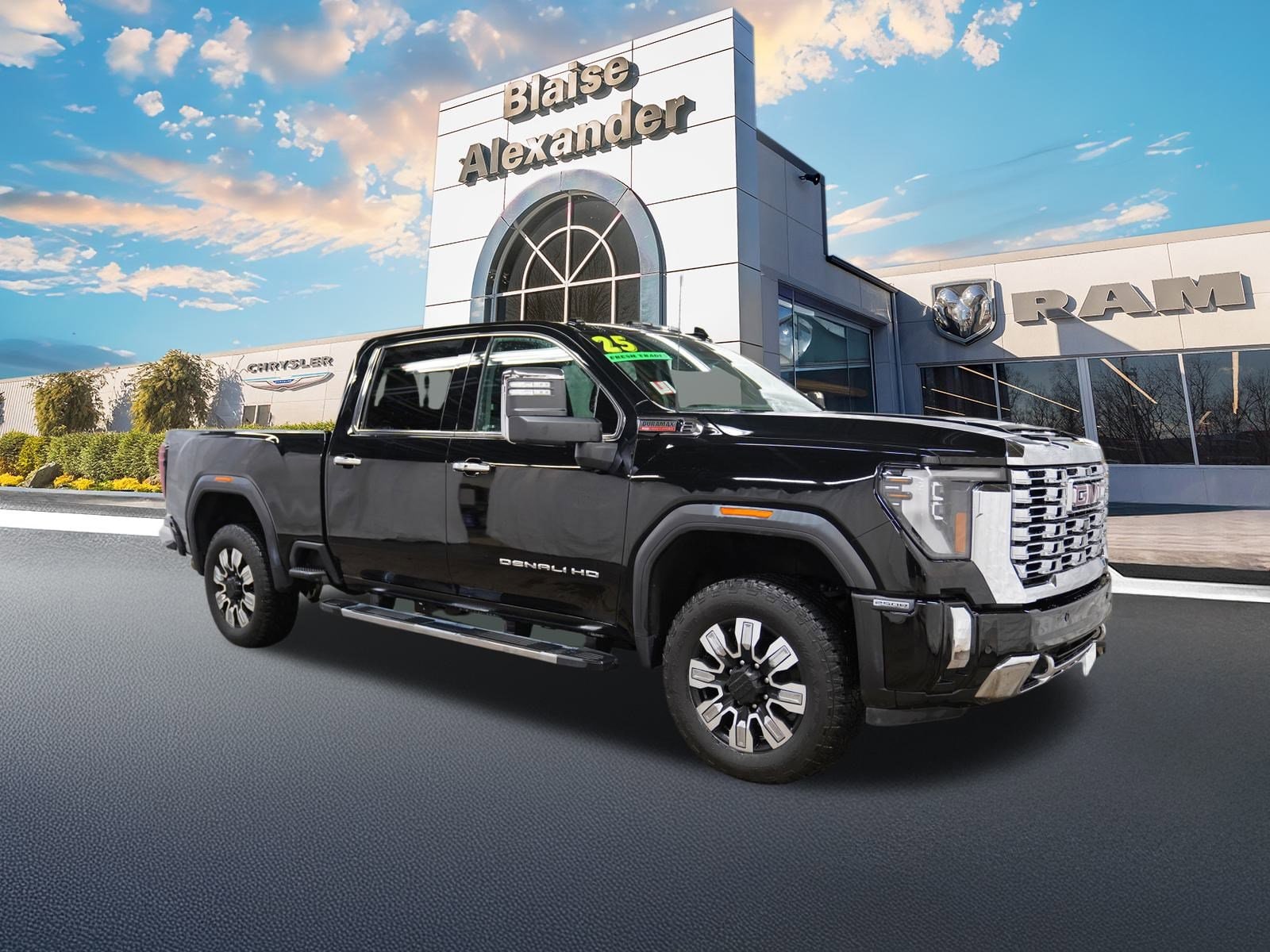 2025 GMC Sierra 2500HD Denali's photo