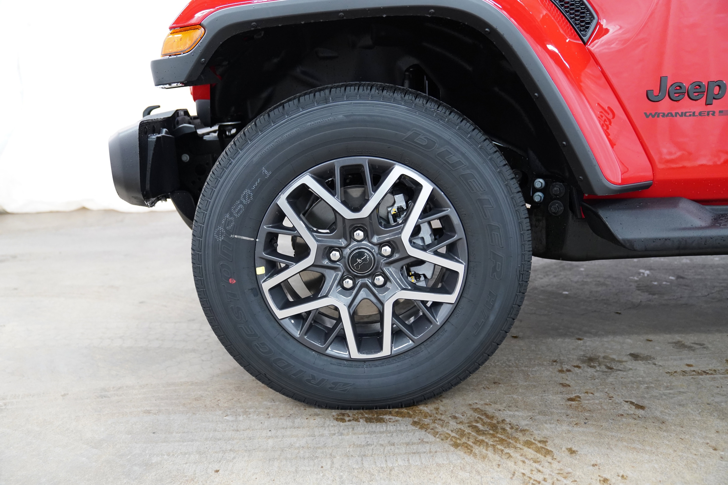 2026 Jeep Wrangler 4-Door Sahara - Photo 15