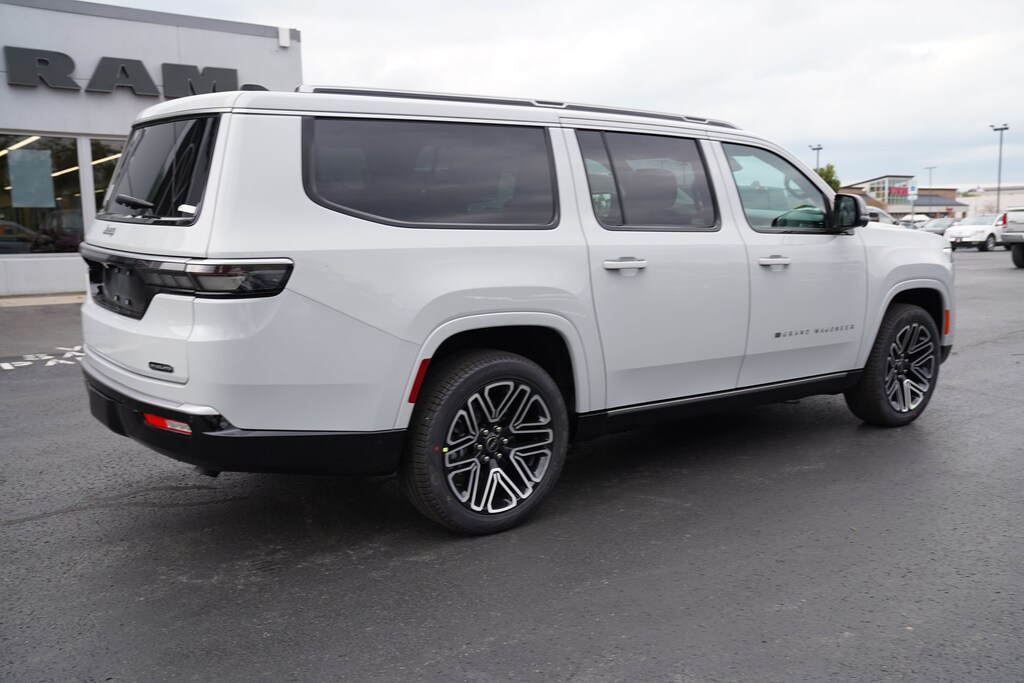 New 2027 Jeep Grand Wagoneer L OVERLAND Sport Utility