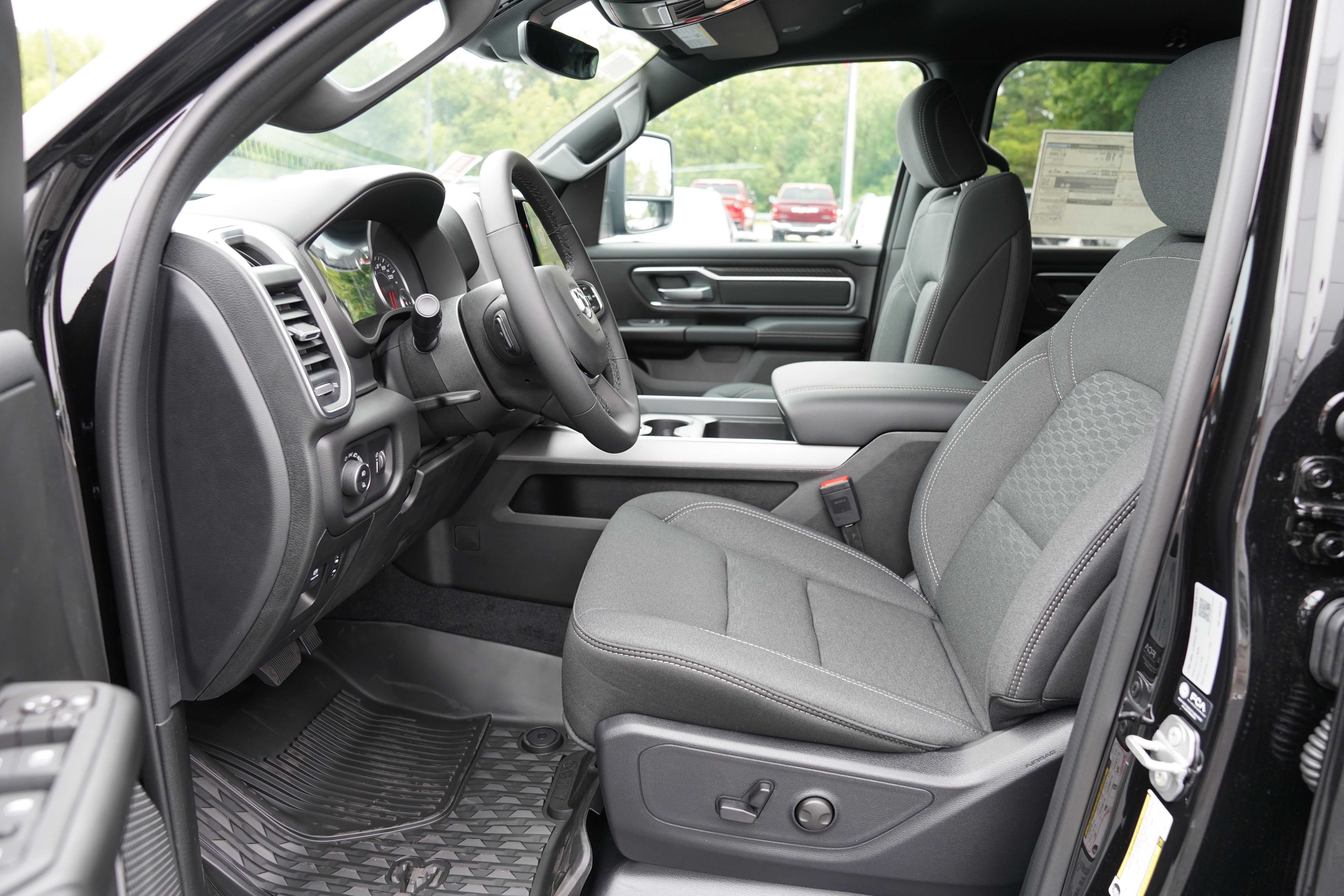 New 2027 Ram 1500 BIGHORN/LONESTAR CREW 4X4 Pickup