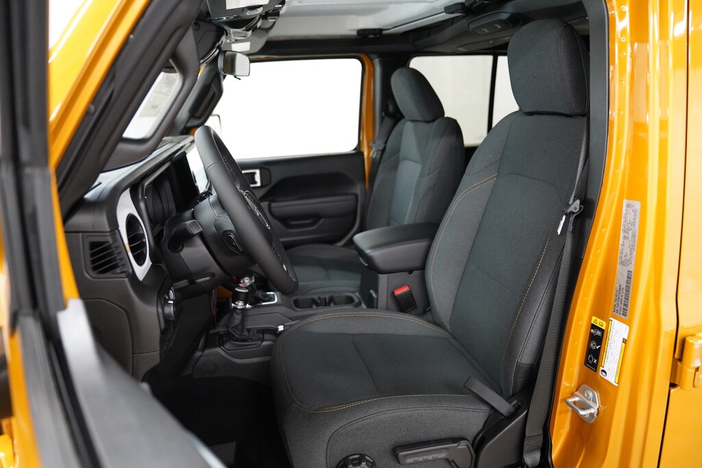 New 2026 Jeep Wrangler 4-DOOR SPORT S Sport Utility