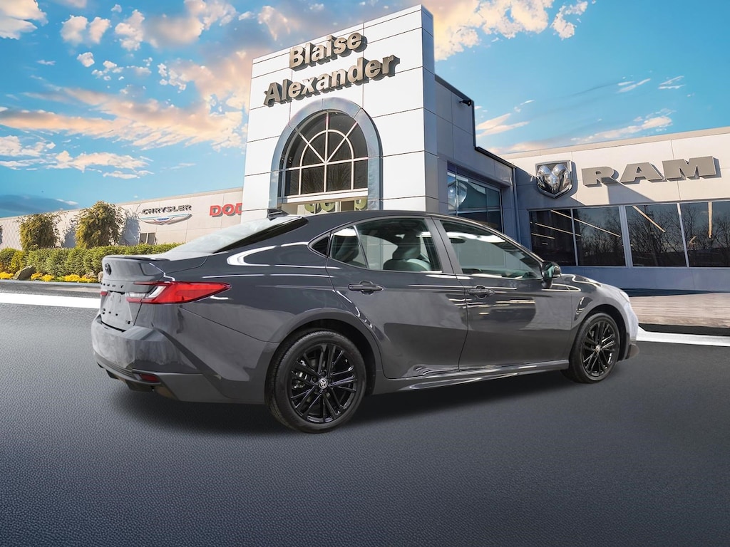 Used 2026 Toyota Camry SE Sedan